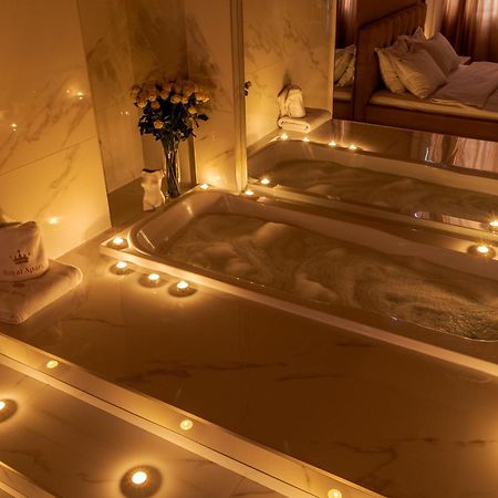 Royal Stylish Apartment In The Old City إلفيف المظهر الخارجي الصورة