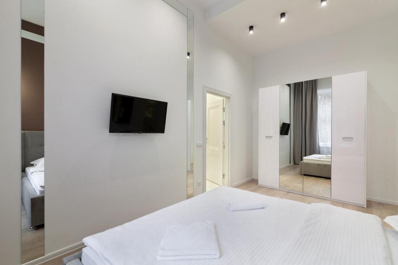 Royal Stylish Apartment In The Old City إلفيف المظهر الخارجي الصورة