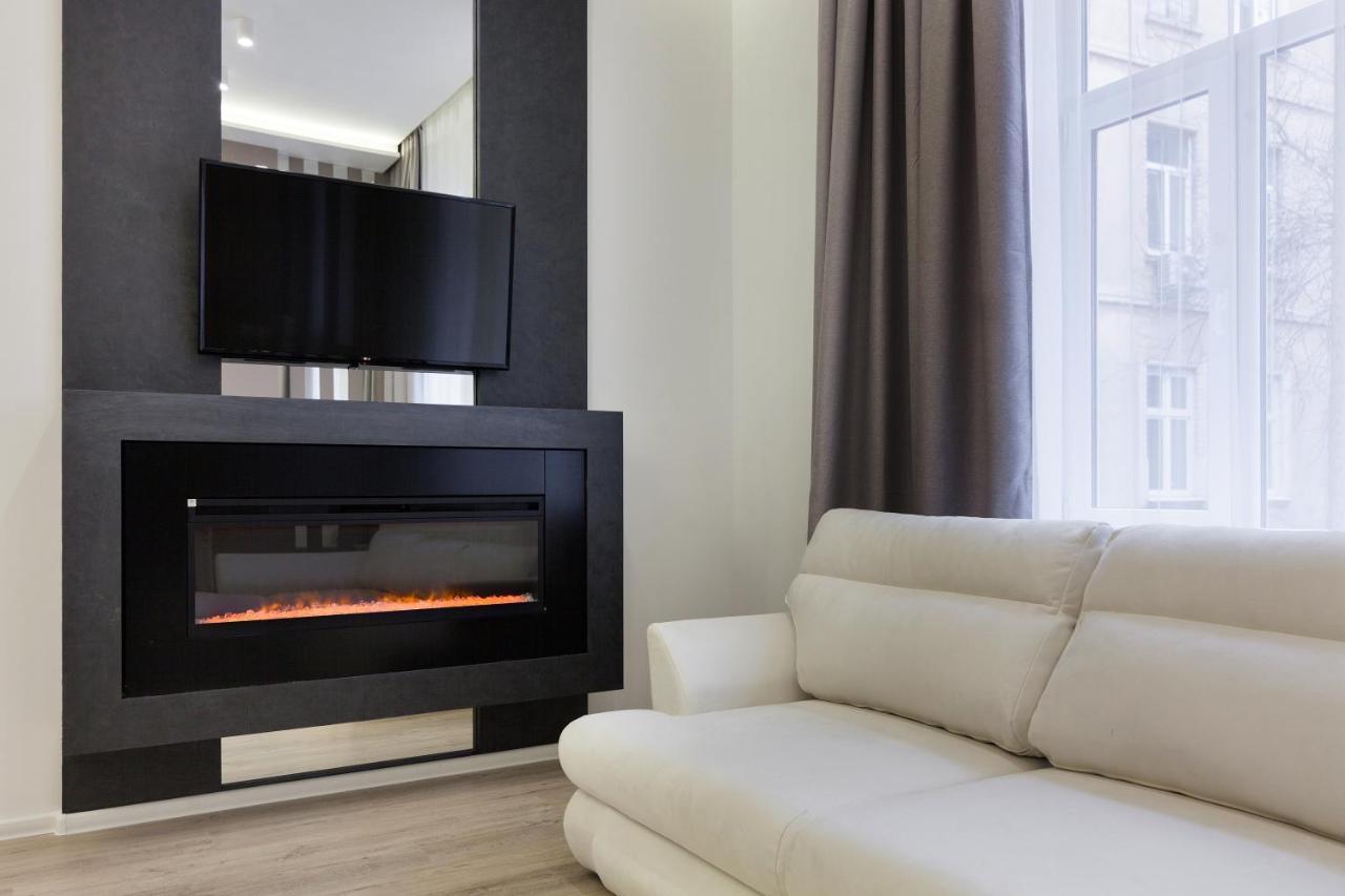 Royal Stylish Apartment In The Old City إلفيف المظهر الخارجي الصورة
