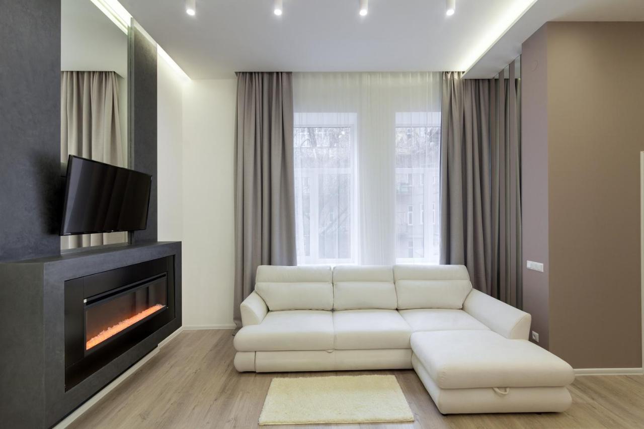 Royal Stylish Apartment In The Old City إلفيف المظهر الخارجي الصورة